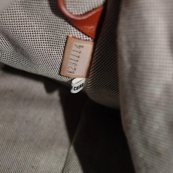 Dooney & Bourke Domed Satchel and Wristlet Red - Picture 7 of 8